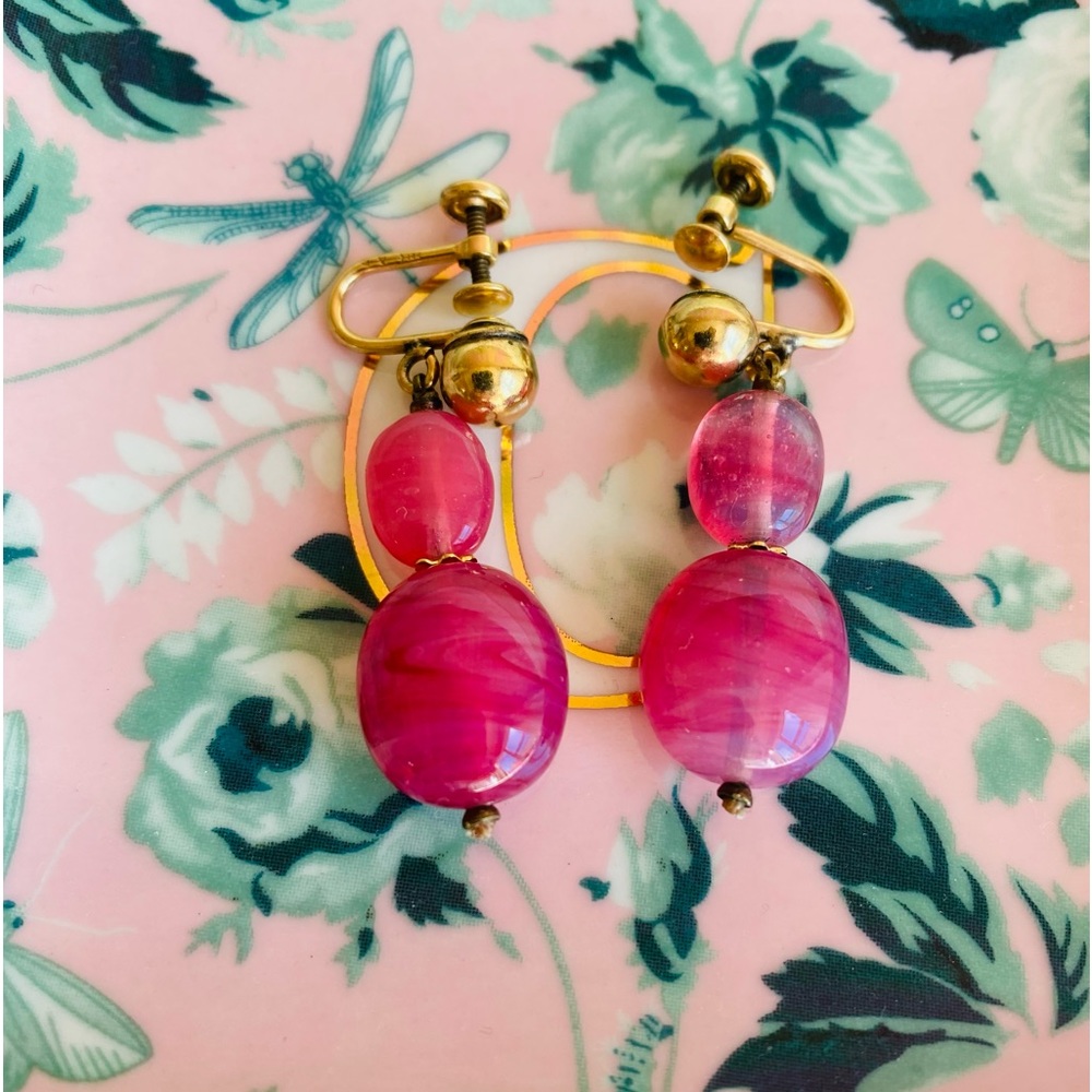 Gorgeous & Unique Vintage Pink Glass Screw on 12k gold Post Dangle Earrings